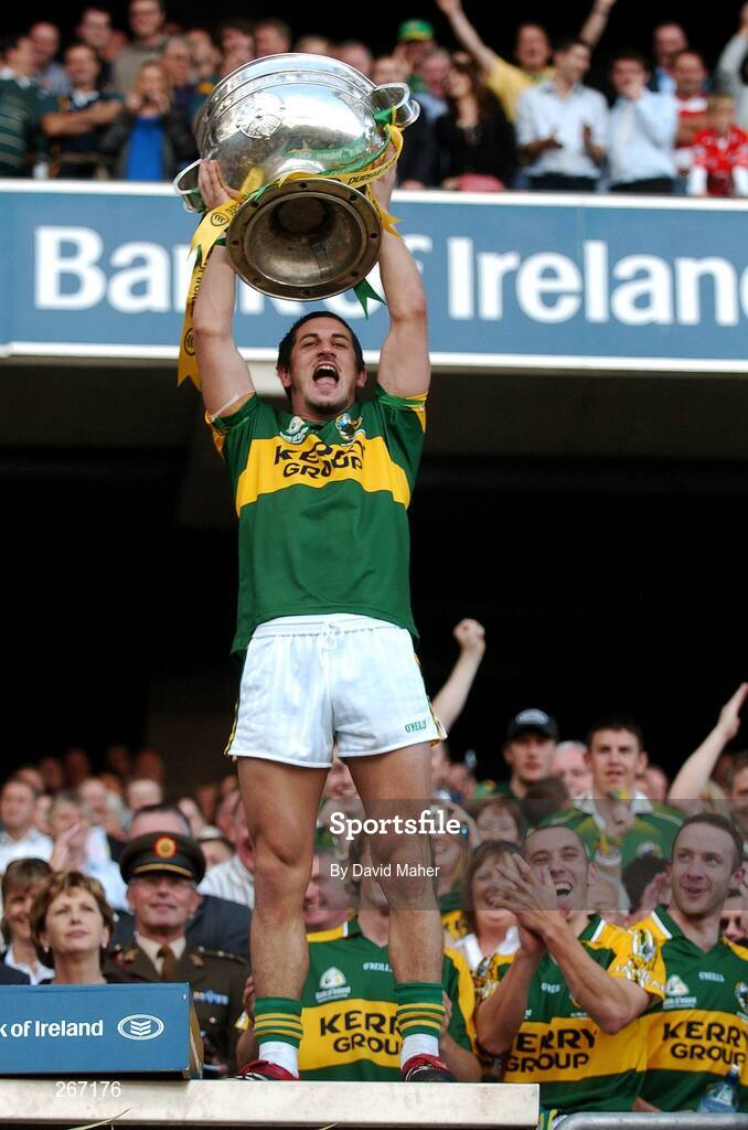 16 September 2007; Kerry's Paul Galvin lifts the Sam Maguire Cup. Bank of Ireland All-Ireland Senior Football Championship Final, Kerry v Cork, Croke Park, Dublin. Picture credit; David Maher / SPORTSFILE