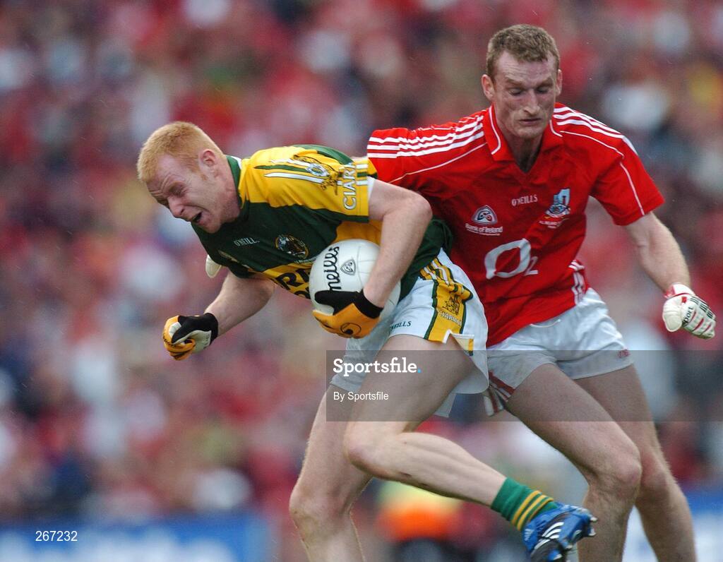 16 September 2007; Seamus Scanlon, Kerry, in action against Nicholas Murphy, Cork. Bank of Ireland All-Ireland Senior Football Championship Final, Kerry v Cork, Croke Park, Dublin. Picture credit; Paul Mohan / SPORTSFILE