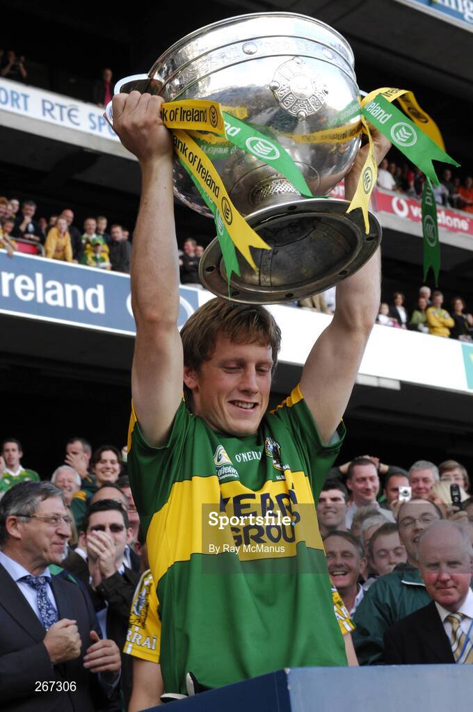 16 September 2007; Kerry substitute Donncha Walsh lifts the Sam Maguire Cup. Bank of Ireland All-Ireland Senior Football Championship Final, Kerry v Cork, Croke Park, Dublin. Picture credit; Ray McManus / SPORTSFILE