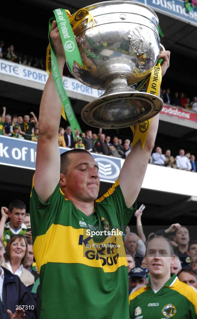 16 September 2007; Kerry full foward Kieran Donaghy lifts the Sam Maguire Cup. Bank of Ireland All-Ireland Senior Football Championship Final, Kerry v Cork, Croke Park, Dublin. Picture credit; Ray McManus / SPORTSFILE