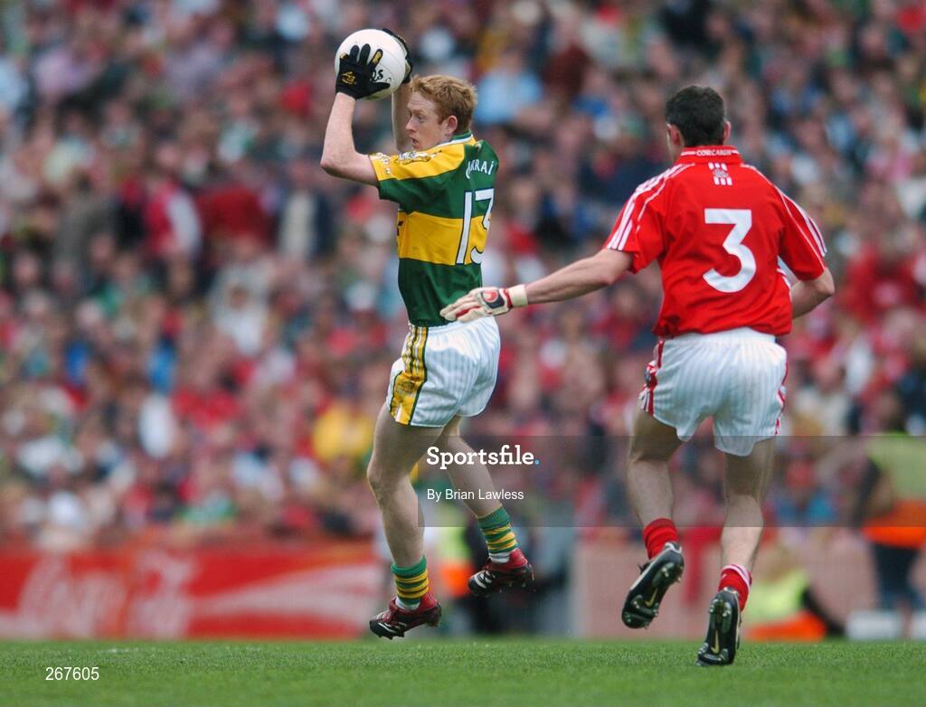 16 September 2007; Colm Cooper, Kerry, in action against Graham Canty, Cork. Bank of Ireland All-Ireland Senior Football Championship Final, Kerry v Cork, Croke Park, Dublin. Picture credit; Brian Lawless / SPORTSFILE