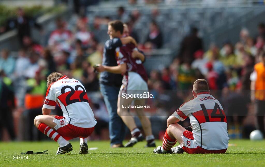 16 September 2007; Derry players Lee Kennedy, left, and Gavin McGeehan look on as Galway players celebrate. ESB All-Ireland Minior Football Championship Final, Galway v Derry, Croke Park, Dublin. Picture credit; Brian Lawless / SPORTSFILE