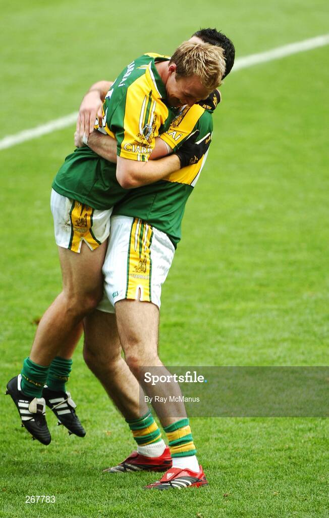 16 September 2007; Kerry players Bryan Sheehan, right, and Darren O'Sullivan celebrate victory. Bank of Ireland All-Ireland Senior Football Championship Final, Kerry v Cork, Croke Park, Dublin. Picture credit; Ray McManus / SPORTSFILE