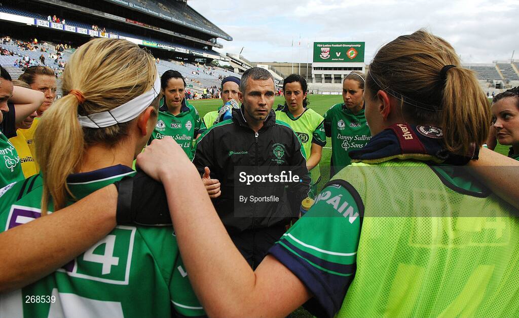 23 September 2007; London manager Johnny Wilson talking to his team before the start of the game. TG4 All-Ireland Ladies Junior Football Championship Final, London v Kilkenny, Croke Park, Dublin. Picture credit; Paul Mohan / SPORTSFILE