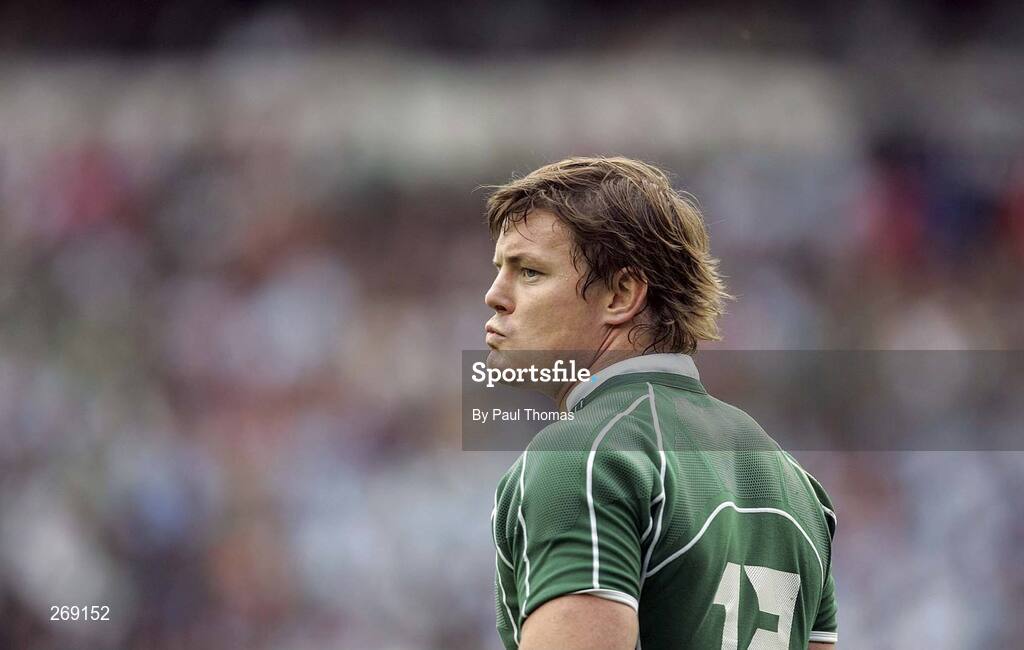 30 September 2007; A concerned looking Brian O'Driscoll of Ireland. 2007 Rugby World Cup, Pool D, Ireland v Argentina, The Parc des Princes, Paris, France. Picture credit; Paul Thomas / SPORTSFILE