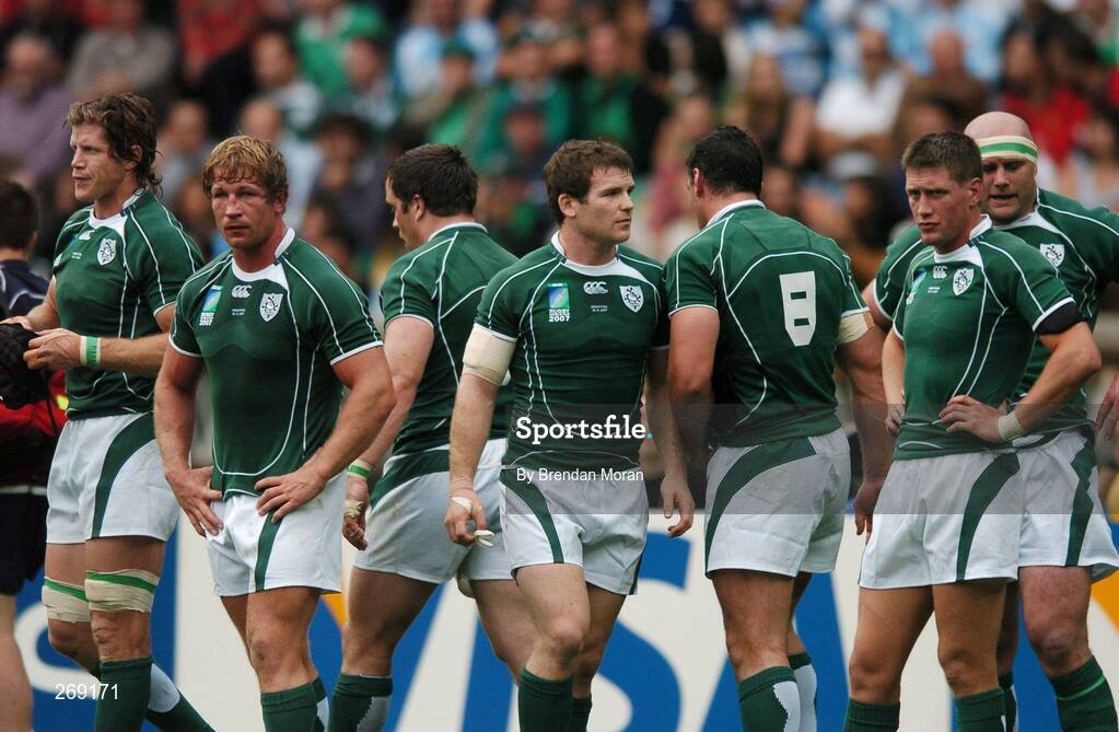 30 September 2007; Ireland players, from left, Simon Easterby, Jerry Flannery, Marcus Horan, Gordon D'Arcy, Denis Leamy, 8, Ronan O'Gara and John Hayes after Argentina scored their first try. 2007 Rugby World Cup, Pool D, Ireland v Argentina, Parc des Princes, Paris, France. Picture credit; Brendan Moran / SPORTSFILE
