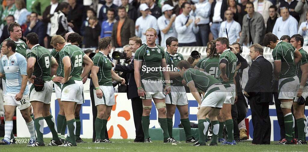 30 September 2007; Dejected Ireland Head coach Eddie O'Sullivan and his players, including Paul O'Connell, centre, after the game. 2007 Rugby World Cup, Pool D, Ireland v Argentina, The Parc des Princes, Paris, France. Picture credit; Paul Thomas / SPORTSFILE