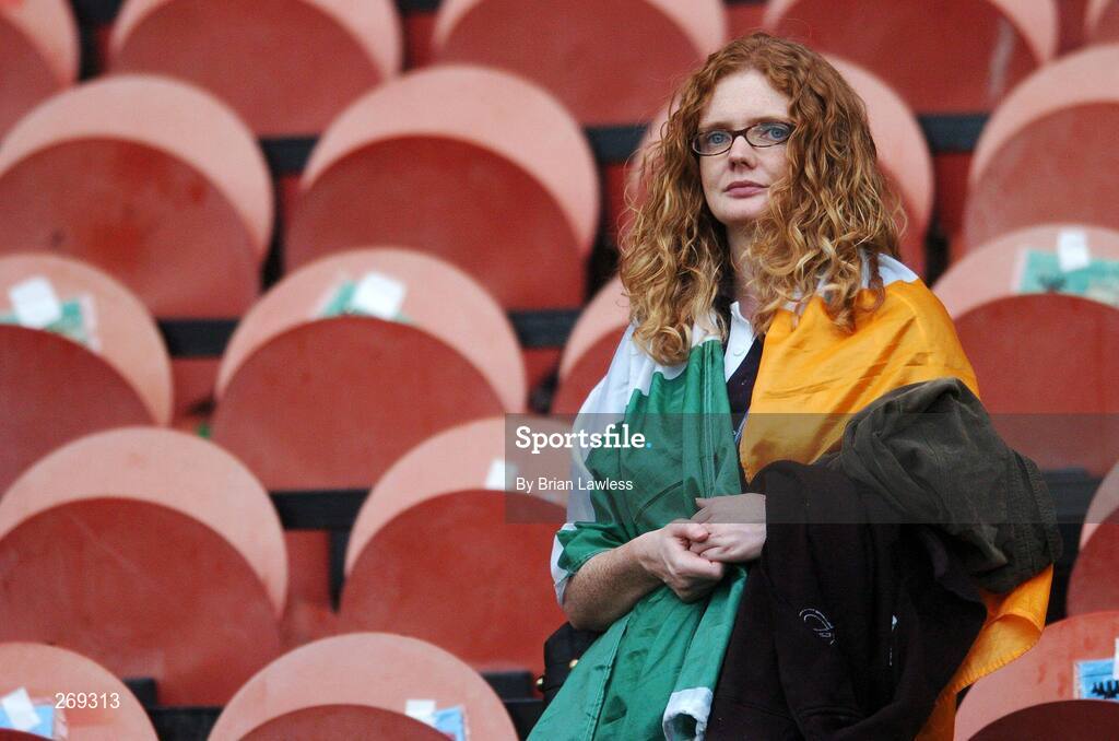 30 September 2007; A dejected Ireland fan after the match. 2007 Rugby World Cup, Pool D, Ireland v Argentina, Parc des Princes, Paris, France. Picture credit; Brian Lawless / SPORTSFILE