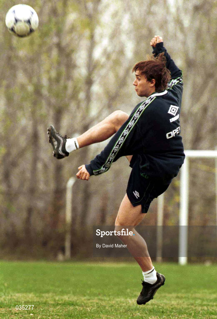 17 November 1999; David Connolly during a Republic of Ireland training session at Veledrom Stadium in Bursa, Turkey. Photo by David Maher/Sportsfile
