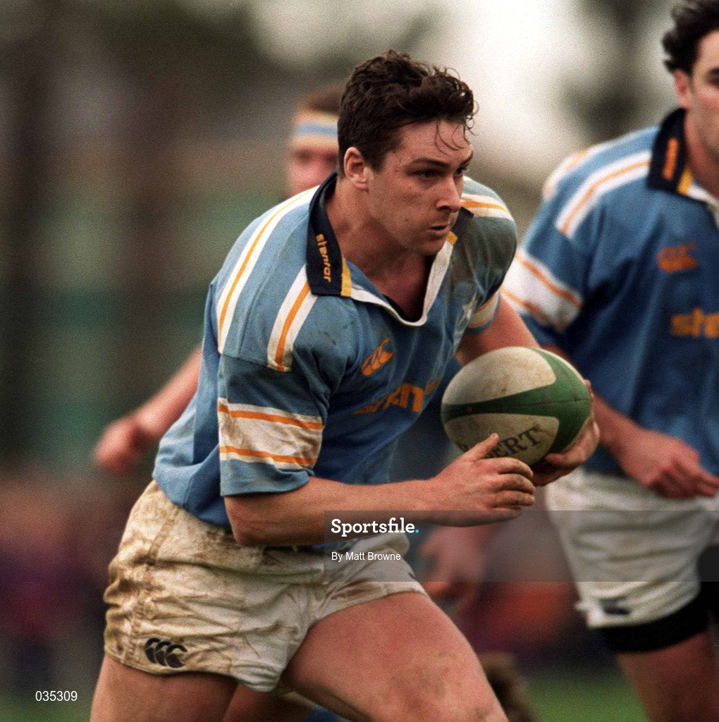 13 February 2000; David Wallace of Garryowen during the AIB All-Ireland League Division 1 match between Garryowen and Shannon at Dooradoyle in Limerick. Photo by Matt Browne/Sportsfile