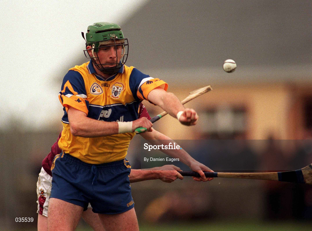 27 February 2000; Fergus Flynn of Clare during the Church & General National Hurling League Division 1A Round 2 match between Clare and Galway at Hennessy Park in Miltown Malbay, Clare. Photo by Damien Eagers/Sportsfile