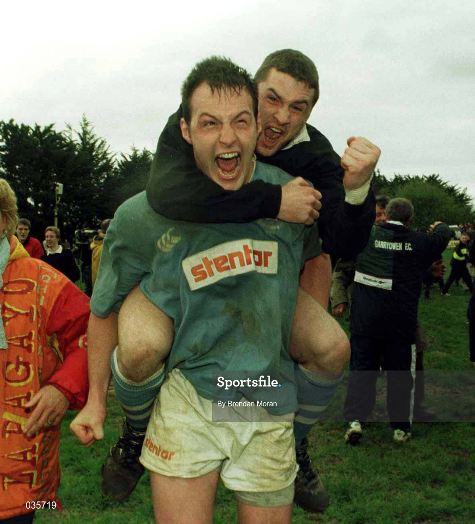 24 April 1999; Garryowen players David Peters and Colin Varley, behind, celebrate after the AIB All-Ireland League match between Garryowen and St Mary's College at Dooradoyle in Limerick. Photo by Brendan Moran/Sportsfile