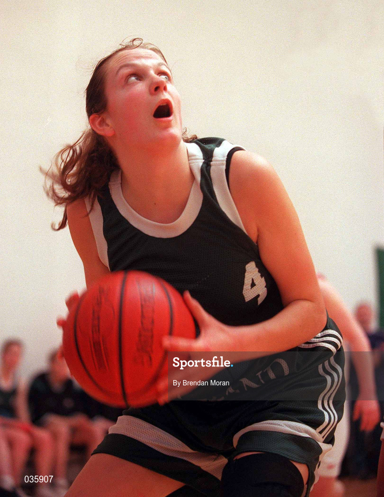 11 February 2000; Neassa O'Keeffe of Ireland during the Junior Women's International Friendly match between Ireland and England Skibbereen in Cork. Photo by Brendan Moran/Sportsfile