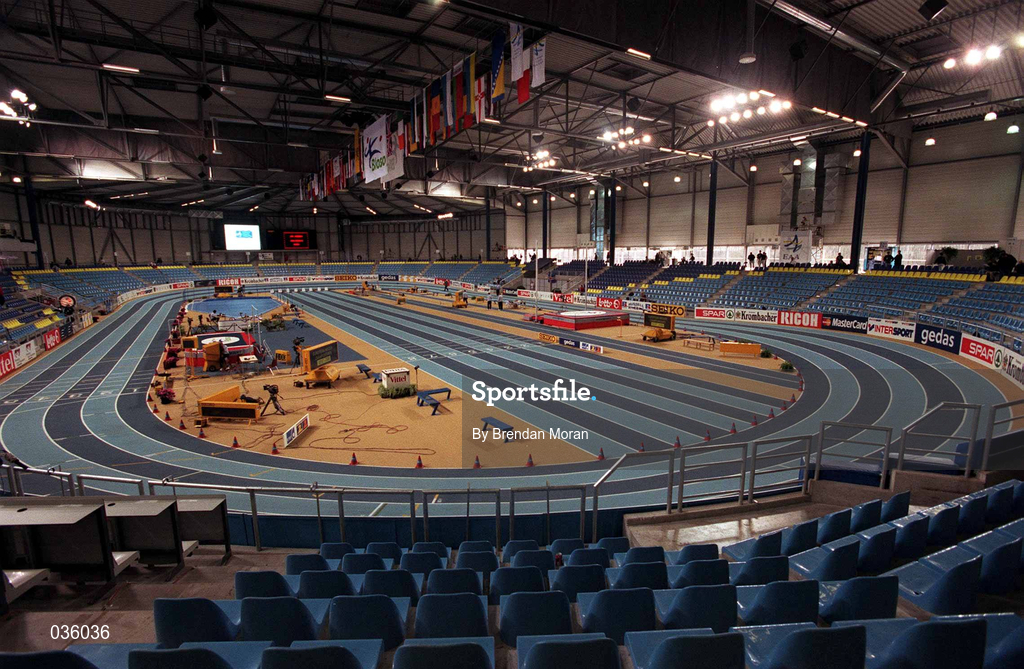 27 February 2000; A general view of the Flanders Indoor Sports Arena during the European Indoor Athletics Championships at Flanders Sports Arena in Ghent, Belguim. Photo by Brendan Moran/Sportsfile