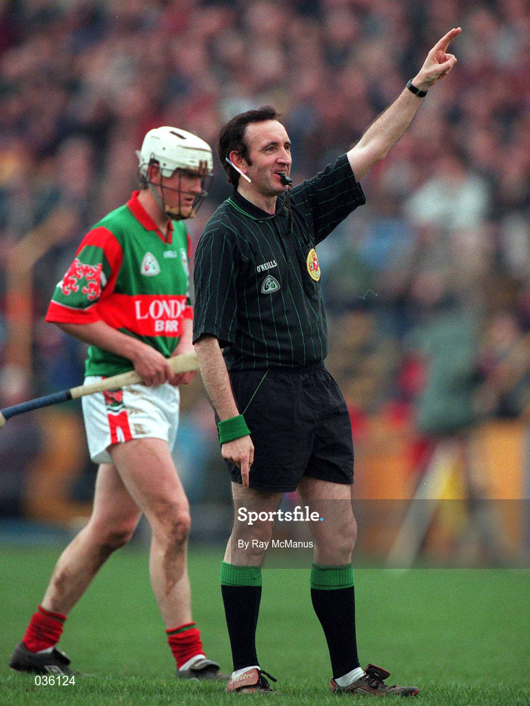 13 February 2000; Referee Willie Barrett during the AIB All-Ireland Senior Club Hurling Championship Semi-Final match between Athenry and Birr at Semple Stadium in Thurles, Tipperary. Photo by Ray McManus/Sportsfile *** Local Caption ***