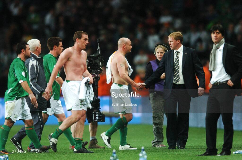13 October 2007; Republic of Ireland manager Steve Staunton shakes hands with Lee Carsley after the match. 2008 European Championship Qualifier, Republic of Ireland v Germany, Croke Park, Dublin. Picture credit; Brian Lawless / SPORTSFILE