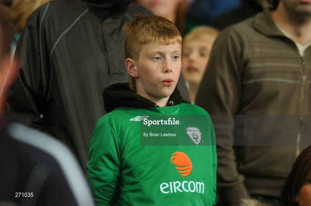 17 October 2007; A young Republic of Ireland fan watches the dying moments of the match. 2008 European Championship Qualifier, Republic of Ireland v Cyprus, Croke Park, Dublin. Picture credit; Brian Lawless / SPORTSFILE