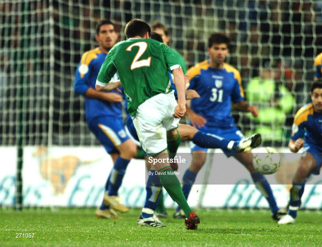 17 October 2007; Republic of Ireland's Steve Finnan shoots to score his side's equalising goal. 2008 European Championship Qualifier, Republic of Ireland v Cyprus, Croke Park, Dublin. Picture credit; David Maher / SPORTSFILE