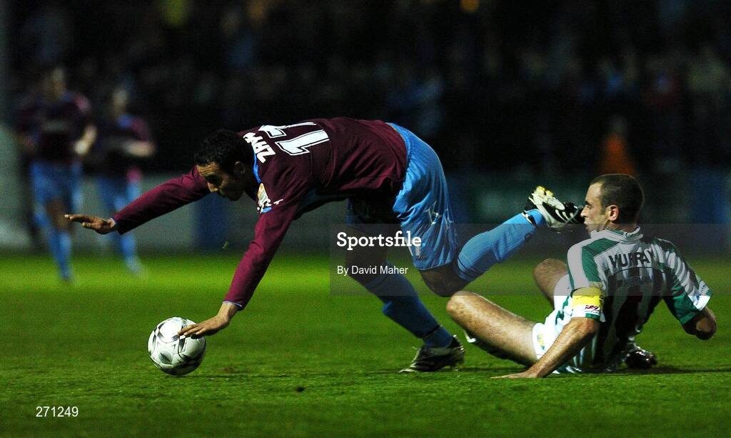 19 October 2007; Eamon Zayed, Drogheda United, in action against Dan Murray, Cork City. eircom League of Ireland Premier Division, Drogheda United v Cork City, United Park, Drogheda. Picture credit; David Maher / SPORTSFILE