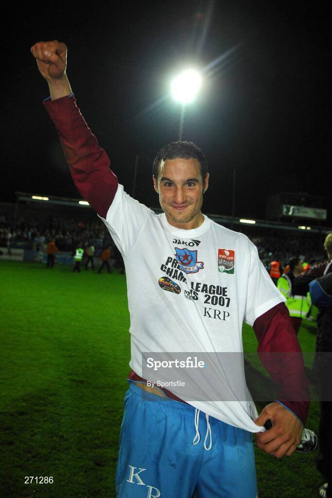 19 October 2007; Drogheda United Eamon Zayed celebrates at the end of the game. eircom League of Ireland Premier Division, Drogheda United v Cork City, United Park, Drogheda. Picture credit; Paul Mohan / SPORTSFILE