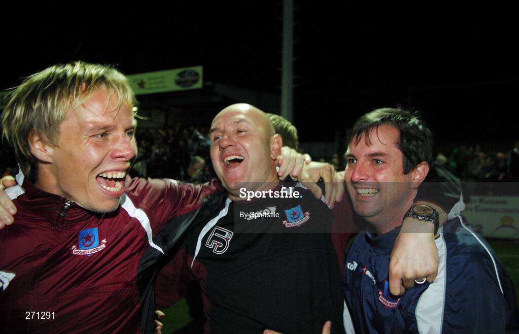 19 October 2007; Drogheda United manager Paul Doolin celebrates with Miko vilmunen, left, and team physio Albert Byrne, right. eircom League of Ireland Premier Division, Drogheda United v Cork City, United Park, Drogheda. Picture credit; Paul Mohan / SPORTSFILE