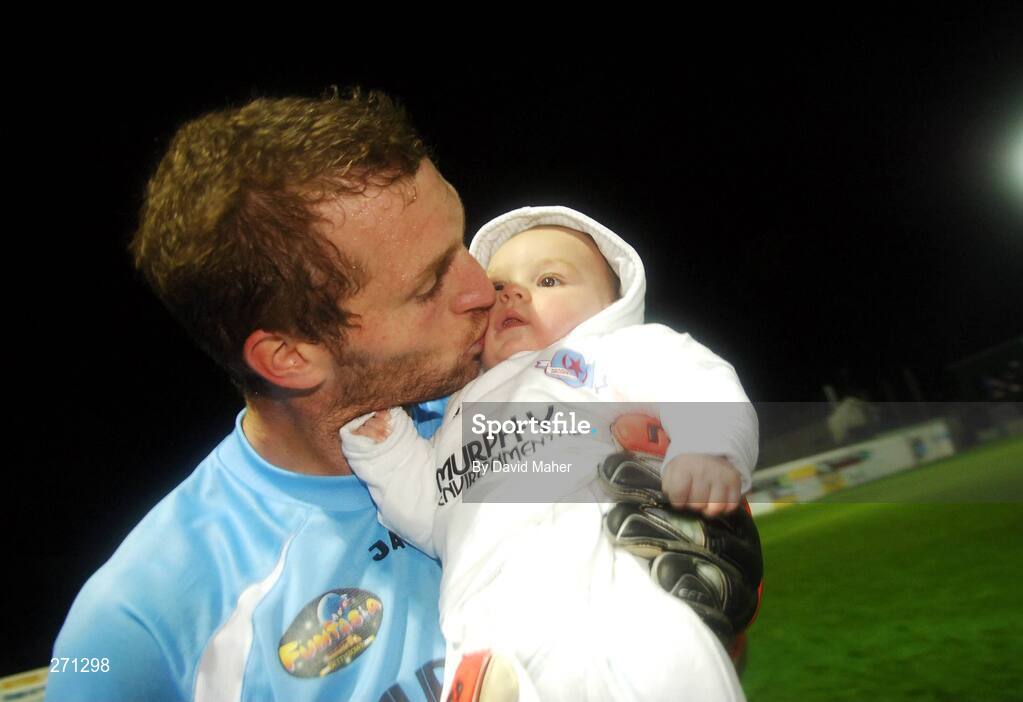 19 October 2007; Drogheda United goalkeeper Dan Connor celebrates at the end of the game with his baby son Sam. eircom League of Ireland Premier Division, Drogheda United v Cork City, United Park, Drogheda. Picture credit; David Maher / SPORTSFILE