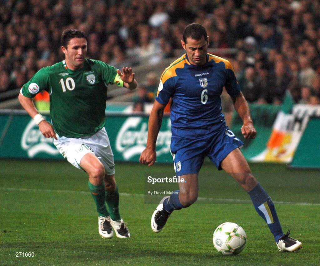 17 October 2007; Stelios Okkarides, Cyprus, in action against Robbie Keane, Republic of Ireland. 2008 European Championship Qualifier, Republic of Ireland v Cyprus, Croke Park, Dublin. Picture credit; Stephen McCarthy / SPORTSFILE