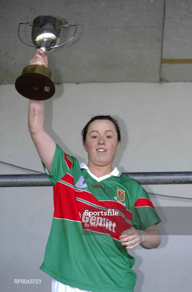 28 October 2007; The Carnacon, Mayo, captain Caroline McGing lifts the cup. VHI Healthcare Connacht Senior Club Football Championship Final, Corofin, Galway, v Carnacon, Mayo, Corofin, Galway. Picture credit: Ray McManus / SPORTSFILE