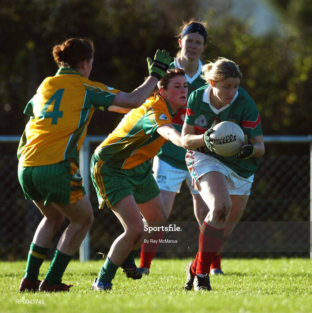 28 October 2007; Cora Staunton, Carnacon, Mayo, in action against Aine Seoige, and Eimear Leonard, 4, Corofin, Galway. VHI Healthcare Connacht Senior Club Football Championship Final, Corofin, Galway, v Carnacon, Mayo, Corofin, Galway. Picture credit: Ray McManus / SPORTSFILE