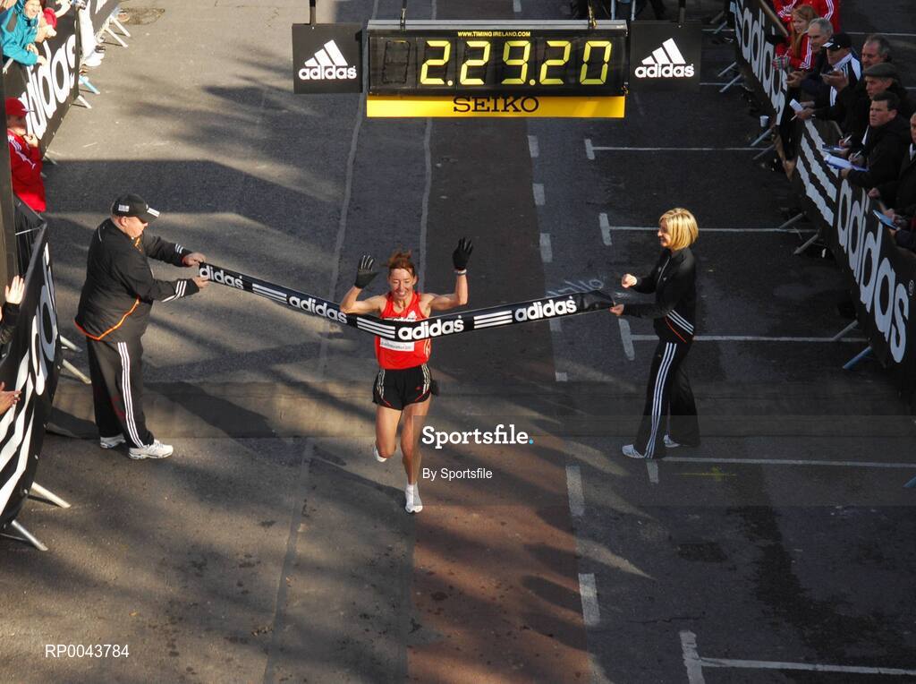 29 October 2007; The women's winner Alina Ivanova from Russia crosses the line during the adidas Dublin City Marathon 2007, Merrion Square, Dublin. Photo by Sportsfile  *** Local Caption ***