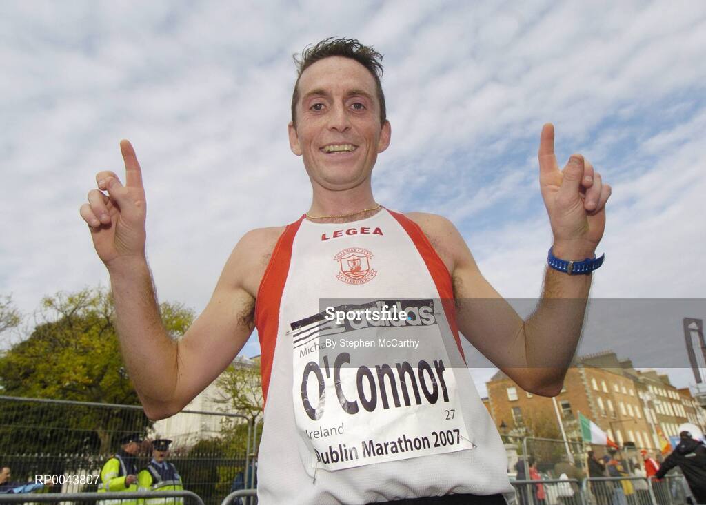 29 October 2007; First Irish man home Michael O'Connor, Galway City Harriers, celebrates after the race. adidas Dublin City Marathon 2007, Merrion Square, Dublin. Picture credit: Stephen McCarthy / SPORTSFILE