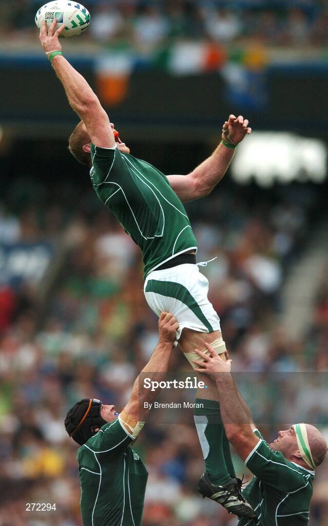 30 September 2007; Paul O'Connell, Ireland. 2007 Rugby World Cup, Pool D, Ireland v Argentina, Parc des Princes, Paris, France. Picture credit; Brendan Moran / SPORTSFILE