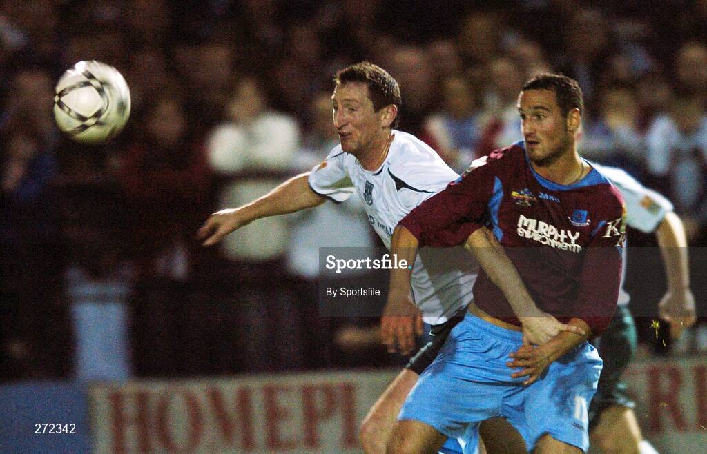 2 November 2007; Clive Delaney, Bray Wanderers, in action against Eamon Zayed, Drogheda United. eircom Premier League Division, Drogheda United v Bray Wanderers, United Park, Drogheda. Photo by Sportsfile