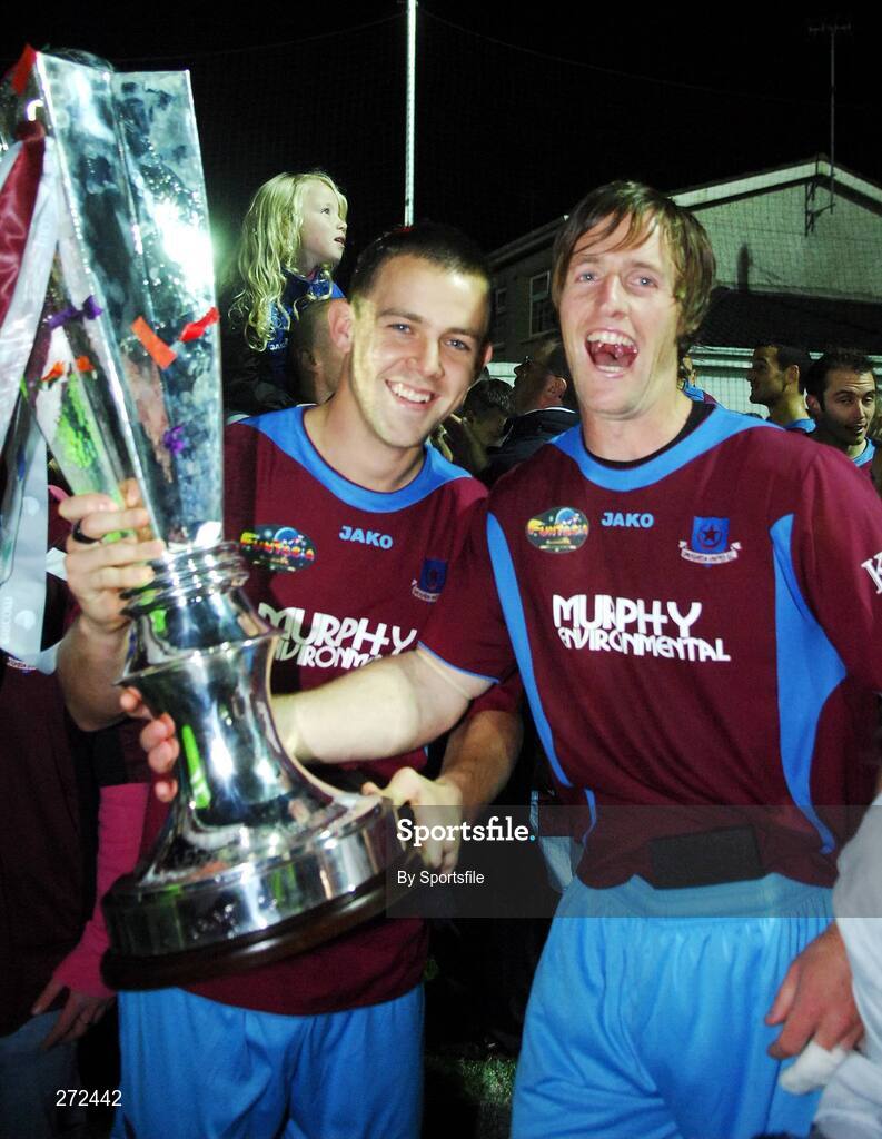 2 November 2007; Drogheda United's Shane Robinson, left and Simon Webb celebrate with the eircom League Cup. eircom Premier League Division, Drogheda United v Bray Wanderers, United Park, Drogheda. Photo by Sportsfile
