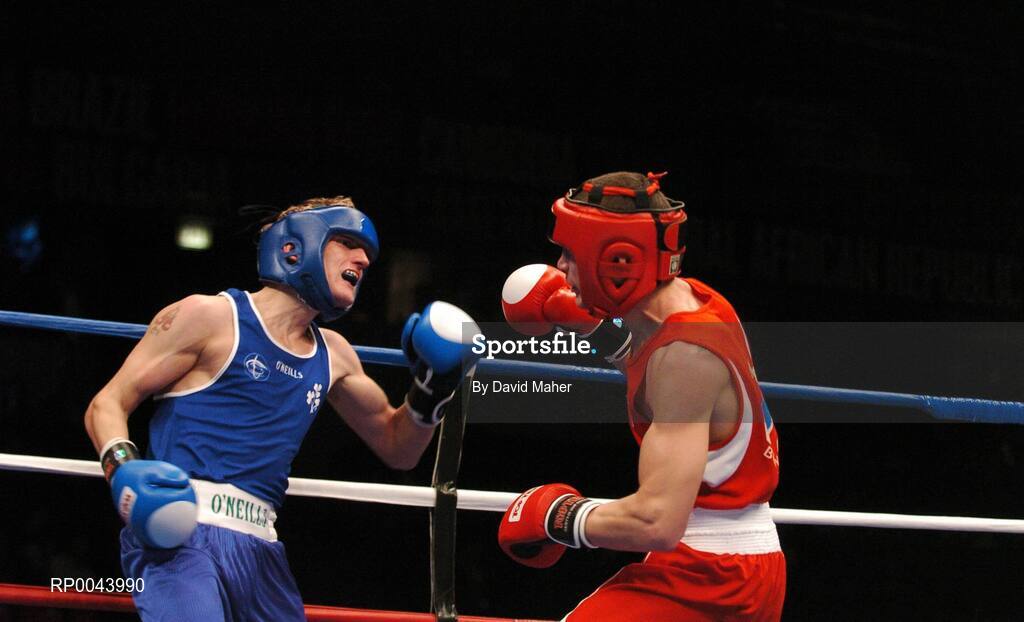 31 October 2007; Eric Donovan, left, Athy, Co. Kildare, in action against Domenico Valentino, Italy. AIBA World Boxing Championships Chicago 2007, Light 60 kg, Eric Donovan.v. Domenico Valentino, University of Illinois, Chicago Pavilion, Chicago, USA. Picture credit: David Maher / SPORTSFILE