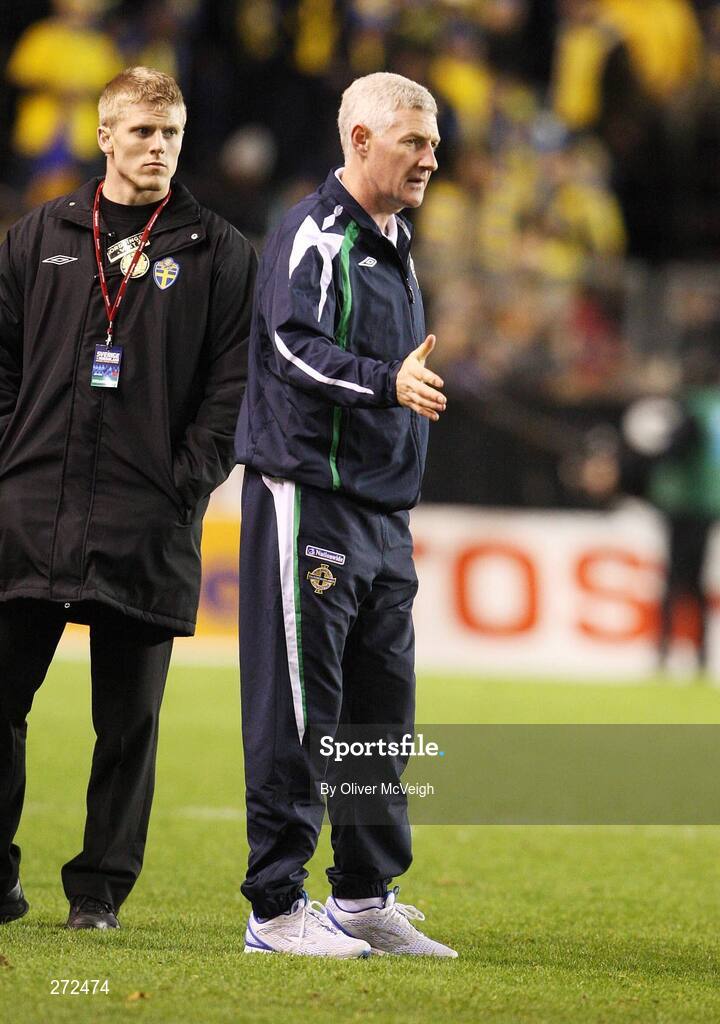 17 October 2007; Northern Ireland manager Nigel Worthington. 2008 European Championship Qualifier, Sweden v Northern Ireland, Rasunda Stadium, Solna, Stockholm, Sweden. Picture credit; Oliver McVeigh / SPORTSFILE