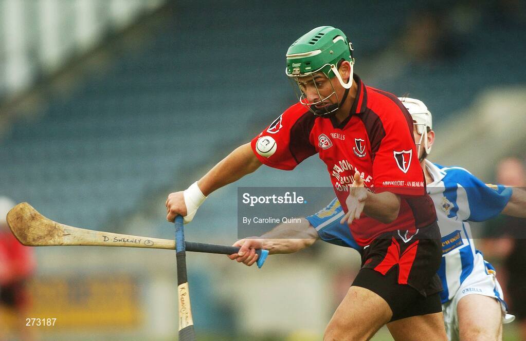 11 Novenber 2007; David Sweeny, Ballyboden St Enda's, Dublin, in action against Keith Rossiter, Oulart-the-Ballagh, Wexford. AIB Leinster Club Senior Hurling Championship Quarter-Final, Ballyboden St Enda's, Dublin v Oulart-the-Ballagh, Wexford, Parnell Park, Dublin. Picture credit: Caroline Quinn / SPORTSFILE