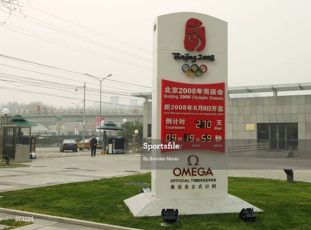 12 November 2007; A countdown clock outside the offices of BOCOG, the Beijing Organising Committee of the Olympic Games, during preparation in Beijing ahead of the 2008 Summer Olympic Games. The 2008 Summer Olympics, officially known as the Games of the XXIX Olympiad, will be take place from the 8th August 2008 to 24th August 2008, at the Beijing National Stadium in Beijing, China. Beijing, China. Picture credit: Brendan Moran / SPORTSFILE *** Local Caption ***