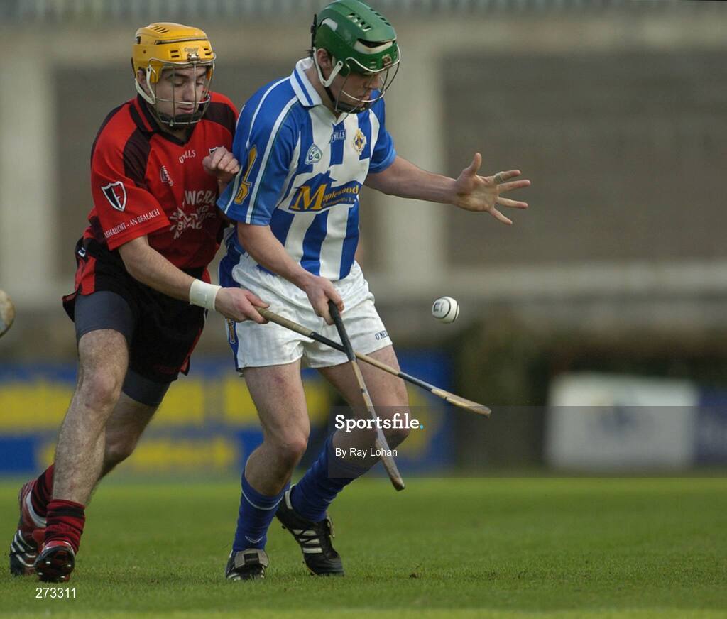 11 November 2007; James Doody, Ballyboden St. Enda's, in action against David Redmond, Oulart-the-Ballagh, Wexford, AIB Leinster Club Senior Hurling Championship Quarter-Final, Ballyboden St Enda's, Dublin v Oulart-the-Ballagh, Wexford, Parnell Park, Dublin. Picture credit: Ray Lohan / SPORTSFILE