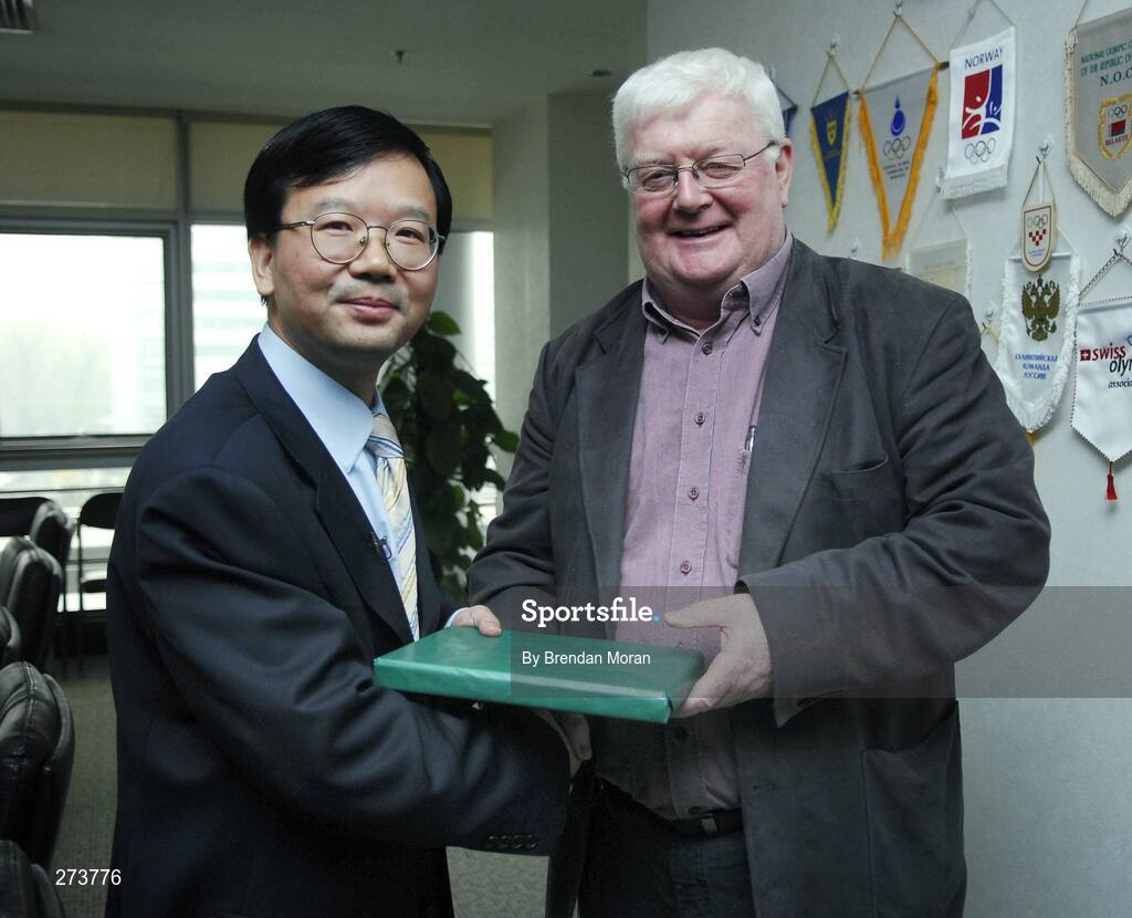 12 November 2007; Mr. Dermot Henihan, Chef De Mission for the Irish Olympic team at the 2008 Beijing Olympic Games, makes a presentation to Mr. Sun Weide, Deputy Director, Media and Communications Department, Beijing Organising Committee for the Games of the XXIX Olympiad, during preparations in Beijing ahead of the 2008 Summer Olympic Games. The 2008 Summer Olympics, officially known as the Games of the XXIX Olympiad, will be take place from the 8th August 2008 to 24th August 2008, at the Beijing National Stadium in Beijing, China. Beijing, China. Picture credit: Brendan Moran / SPORTSFILE *** Local Caption ***