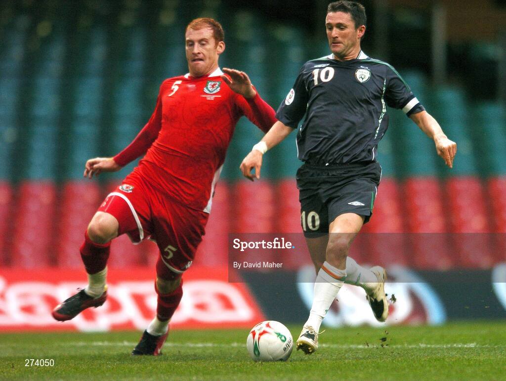 17 November 2007; Robbie Keane, Republic of Ireland, beats James Collins, Wales, to score his side's equalising goal. 2008 European Championship Qualifier, Wales v Republic of Ireland, Millennium Stadium, Cardiff, Wales. Picture credit; David Maher / SPORTSFILE