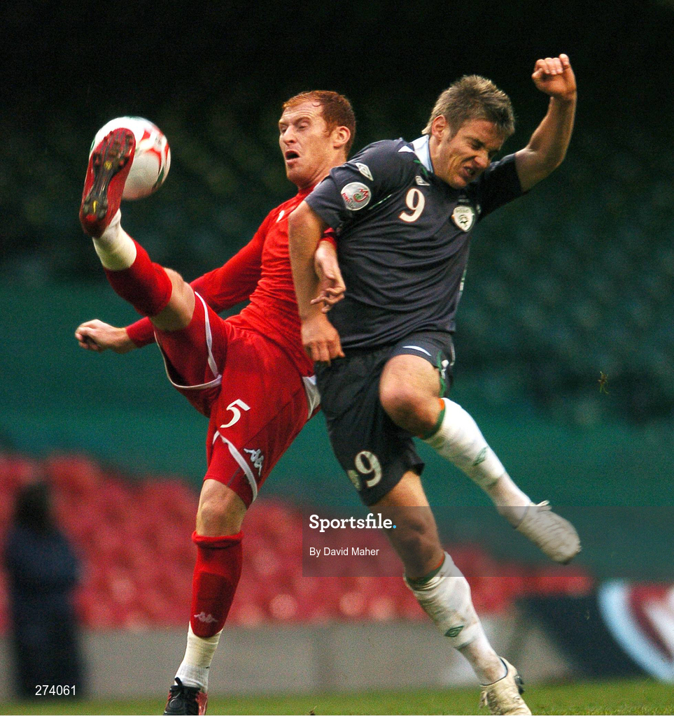 17 November 2007; James Collins, Wales, in action against Kevin Doyle, Republic of Ireland. 2008 European Championship Qualifier, Wales v Republic of Ireland, Millennium Stadium, Cardiff, Wales. Picture credit; David Maher / SPORTSFILE