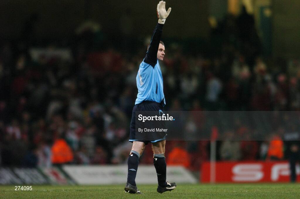 17 November 2007; A dejected Shay Given, Republic of Ireland goalkeeper, waves to the Republic of Ireland supporters at the end of the game. 2008 European Championship Qualifier, Wales v Republic of Ireland, Millennium Stadium, Cardiff, Wales. Picture credit; David Maher / SPORTSFILE