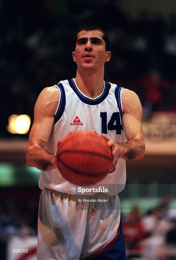 11 February 2000; Bruno Hernandez of ESAT Telecom Demons during the ESB Superleague match between Neptune and ESAT Telecom Demons at Neptune Stadium in Blackpool, Cork. Photo by Brendan Moran/Sportsfile