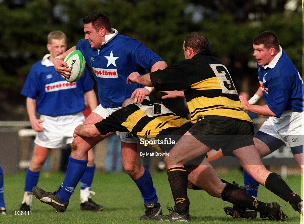 26 February 2000; Dave Clare of Young Munster in action against Ger Earls and Peter Clohessy of Young Munster during the AIB League Division 1 match between St Mary's and Young Munster at Templeville Road in Dublin. Photo by Matt Browne/Sportsfile