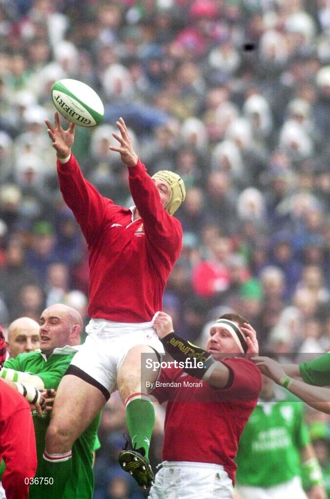1 April 2000; Ian Gough of Wales wins possession of a line-out during the Lloyds TSB 6 Nations match between Ireland and Wales at Lansdowne Road in Dublin. Photo by Brendan Moran/Sportsfile