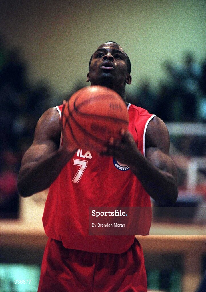 11 February 2000; Rasuel McKune of Neptune during the ESB Superleague match between Neptune and ESAT Telecom Demons at Neptune Stadium in Blackpool, Cork. Photo by Brendan Moran/Sportsfile