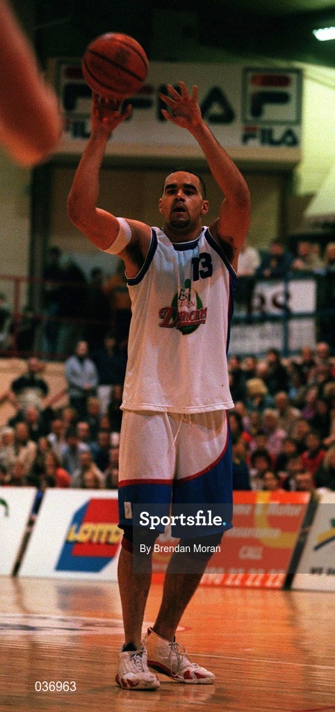 11 February 2000; John Estick of ESAT Telecom Demons during the ESB Superleague match between Neptune and ESAT Telecom Demons at Neptune Stadium in Blackpool, Cork. Photo by Brendan Moran/Sportsfile