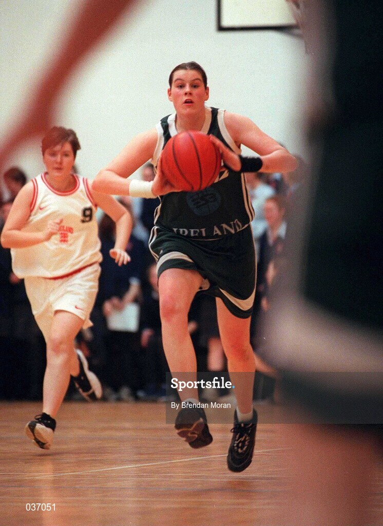 11 February 2000; Kate Maher of Ireland during the Junior Women's International Friendly match between Ireland and England in Skibbereen, Cork. Photo by Brendan Moran/Sportsfile