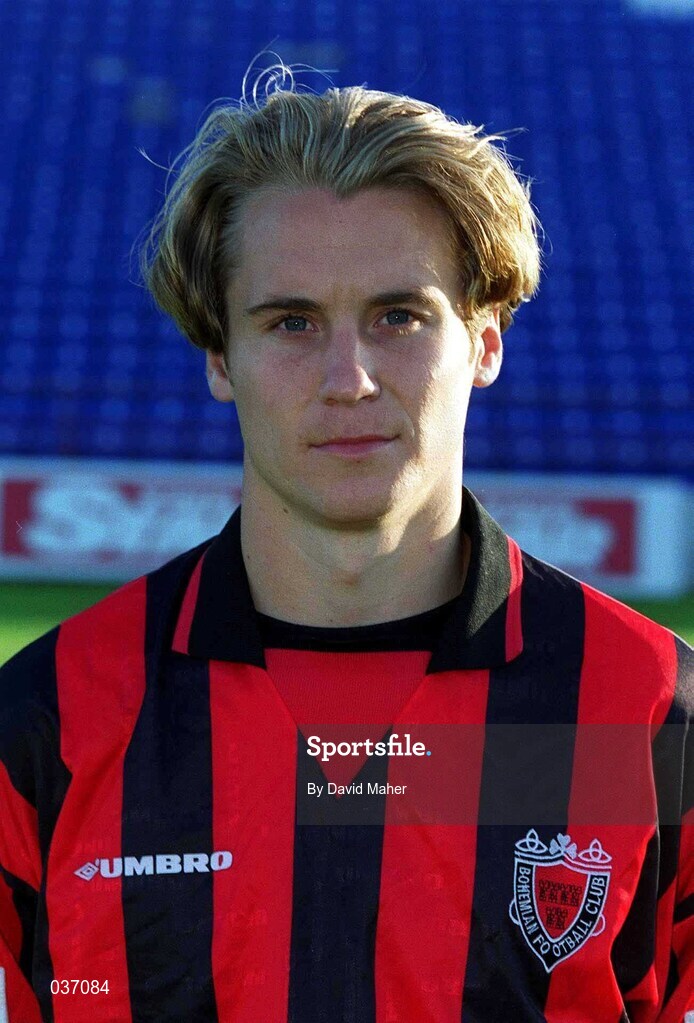 20 August 1999; Kevin Hunt of Bohemians prior to the Eircom League Premier Division match between Bohemians and Shelbourne at Tolka Park in Dublin. Photo by David Maher/Sportsfile